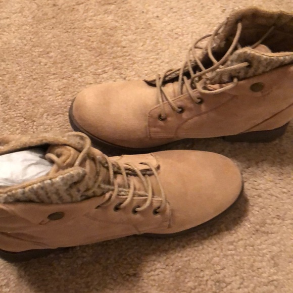 tan booties - Picture 2 of 3